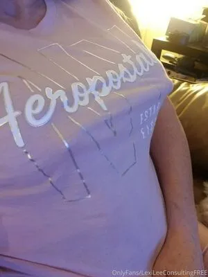 Kamcamcamsfree OnlyFans Leaked Free Thumbnail Picture - #q8uwn7o2LS