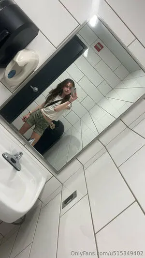 Kamryngrace OnlyFans Leaked Free Thumbnail Picture - #vkh08MKuF1