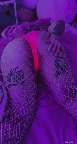 Kandikitty OnlyFans Leaked Free Thumbnail Picture - #sHGI2MT10A