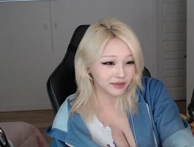 Kang Hee Yoon OnlyFans Leaked Free Thumbnail Picture - #B4hj7YGdAB