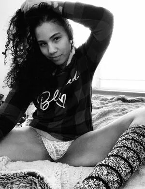 Kangelstardustxo OnlyFans Leaked Free Thumbnail Picture - #gjBmN0RGJm