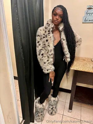 Kaomi Chann OnlyFans Leaked Free Thumbnail Picture - #DNIlWkApAA