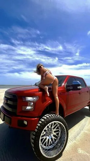 Kara C OnlyFans Leaked Free Thumbnail Picture - #4gcvkafR7s
