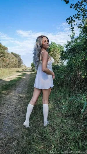 Kara Capri OnlyFans Leaked Free Thumbnail Picture - #0H5HtIDEJ7