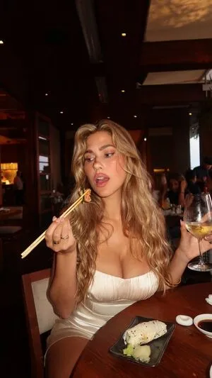 Kara Del Toro OnlyFans Leaked Free Thumbnail Picture - #1Gp7xLj1vj
