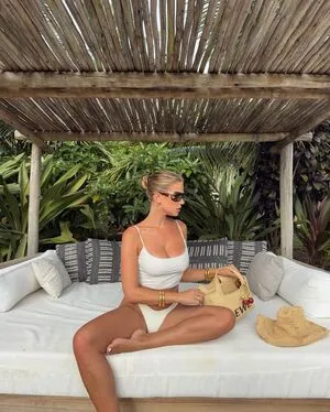 Kara Del Toro OnlyFans Leaked Free Thumbnail Picture - #25O24PRoUo