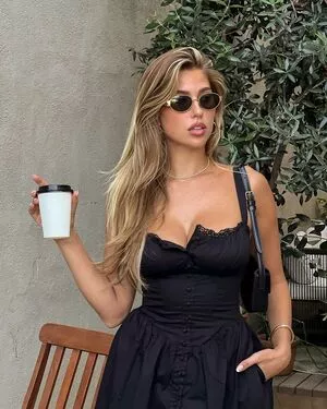 Kara Del Toro OnlyFans Leaked Free Thumbnail Picture - #3gBvKwNkV5