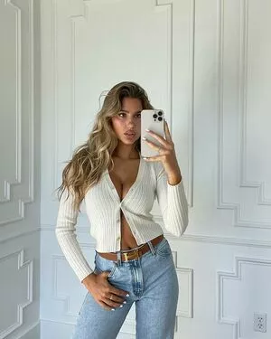 Kara Del Toro OnlyFans Leaked Free Thumbnail Picture - #Gx5ACS0Ynp