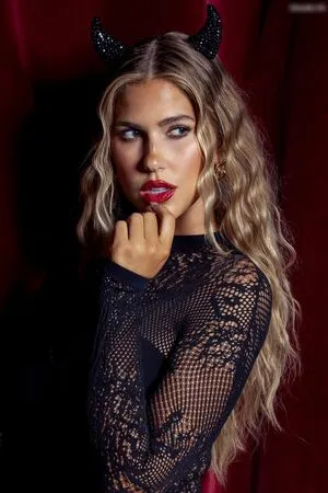 Kara Del Toro OnlyFans Leaked Free Thumbnail Picture - #y8nAKL4BgG