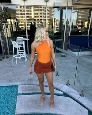 Kara Mia Van Pletzen OnlyFans Leaked Free Thumbnail Picture - #2sB5fkeent
