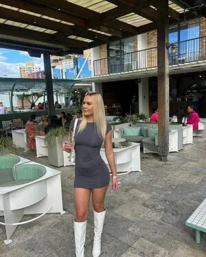 Kara Mia Van Pletzen OnlyFans Leaked Free Thumbnail Picture - #yeoHGJcpNW