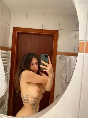 Kara Xaen OnlyFans Leaked Free Thumbnail Picture - #UCI50bb38L
