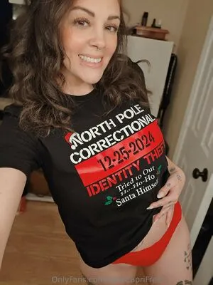 Karacaprifree OnlyFans Leaked Free Thumbnail Picture - #8mm1I4HSwb