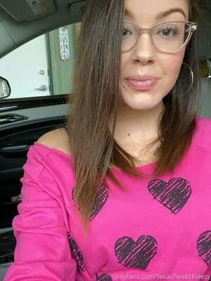 Karacaprifree OnlyFans Leaked Free Thumbnail Picture - #pXZnmWyaod