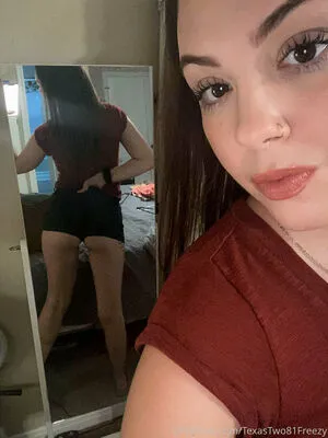 Karahtxhotwife OnlyFans Leaked Free Thumbnail Picture - #tfGGj49eFM