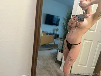 Karaismoody OnlyFans Leaked Free Thumbnail Picture - #CeK3xSDlnh
