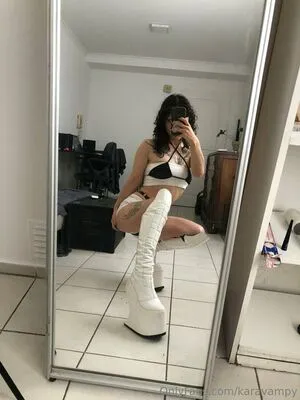 Karavampy OnlyFans Leaked Free Thumbnail Picture - #TQ4Cnqbdf7