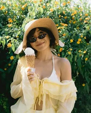 Karen Fukuhara OnlyFans Leaked Free Thumbnail Picture - #nKN6oRNweg