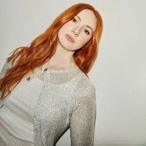 Karen Gillan OnlyFans Leaked Free Thumbnail Picture - #RnLFndFOJ3
