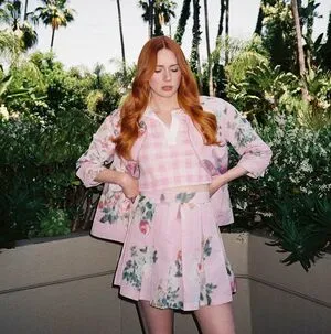 Karen Gillan OnlyFans Leaked Free Thumbnail Picture - #b2vsqo3XOh