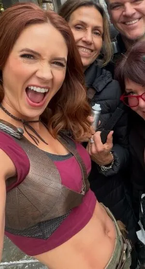 Karen Gillan OnlyFans Leaked Free Thumbnail Picture - #raVkAYYseK