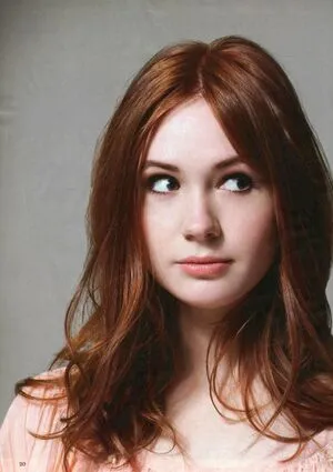 Karen Gillan OnlyFans Leaked Free Thumbnail Picture - #yGgUgAiLOg
