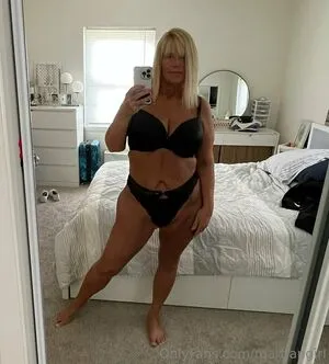 Karen Pennington OnlyFans Leaked Free Thumbnail Picture - #aE82cmi7Kb