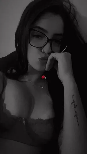 Karen Sara OnlyFans Leaked Free Thumbnail Picture - #s326CxXdRV