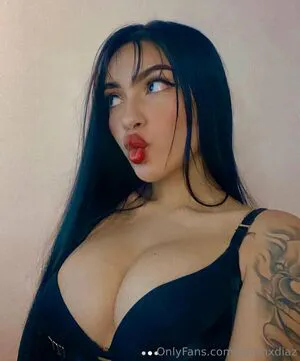 Karenxdiaz OnlyFans Leaked Free Thumbnail Picture - #o6K7u256DC