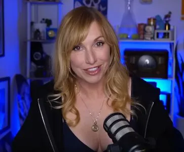 Kari Byron OnlyFans Leaked Free Thumbnail Picture - #oIVBSc2Myp