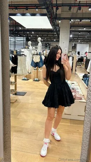 Kari I OnlyFans Leaked Free Thumbnail Picture - #6EnyPqlFx3