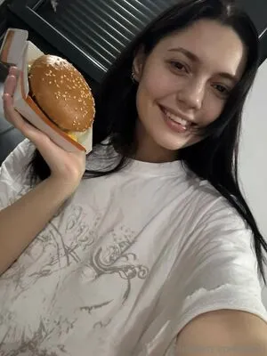 Kari I OnlyFans Leaked Free Thumbnail Picture - #LKcgVsDMMD