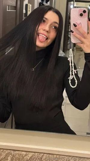 Kari Karisha OnlyFans Leaked Free Thumbnail Picture - #T3RNefAHUn