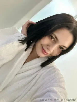 Kari Karisha OnlyFans Leaked Free Thumbnail Picture - #oSasnp7934