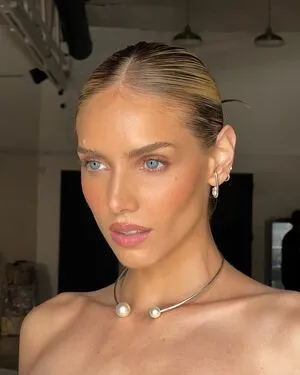 Kari Riley OnlyFans Leaked Free Thumbnail Picture - #kwi2qv79BN