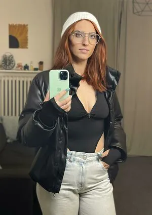 Karie Castle OnlyFans Leaked Free Thumbnail Picture - #r2emoBEsHr