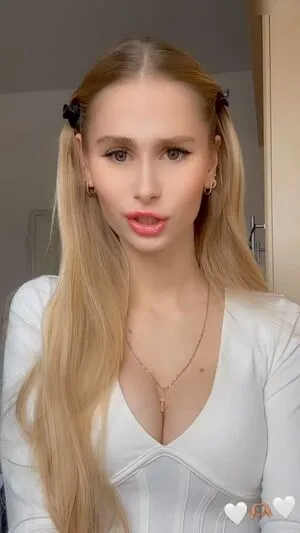 Karina Alexandrowna OnlyFans Leaked Free Thumbnail Picture - #tXTvaQhint