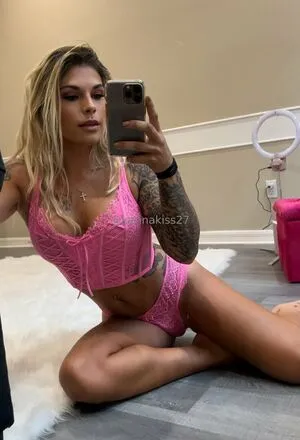 Karinakiss27 OnlyFans Leaked Free Thumbnail Picture - #5xuihFQULy