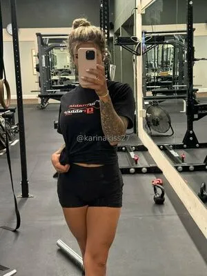 Karinakiss27 OnlyFans Leaked Free Thumbnail Picture - #C5SAB4WMEU