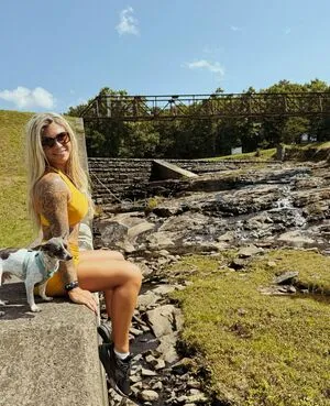 Karinakiss27 OnlyFans Leaked Free Thumbnail Picture - #OoCOd1A2ue