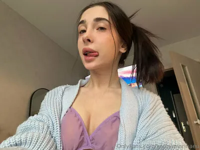 Karinamarinaeu OnlyFans Leaked Free Thumbnail Picture - #1y9GmOqh3l