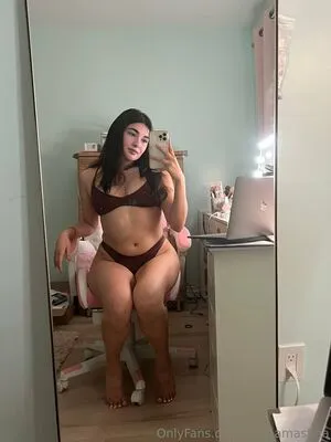 Karinamasfina OnlyFans Leaked Free Thumbnail Picture - #ToTmP5NdRW