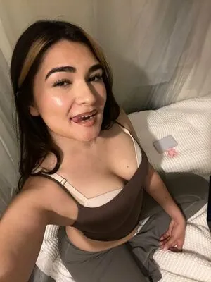 Karinamasfina OnlyFans Leaked Free Thumbnail Picture - #aVWARzzQEv