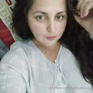 Karinamoonn OnlyFans Leaked Free Thumbnail Picture - #GkK6omym1K