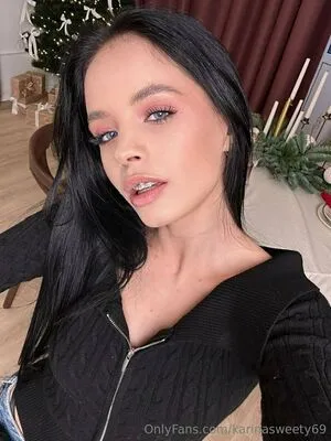 Karinasweety69 OnlyFans Leaked Free Thumbnail Picture - #RVbACi8R2X