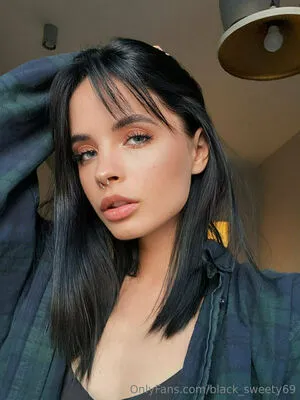 Karinasweety69 OnlyFans Leaked Free Thumbnail Picture - #iMK5GKkNif