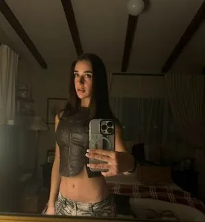 Karinne Elizabeth OnlyFans Leaked Free Thumbnail Picture - #4NCMLA4lzU