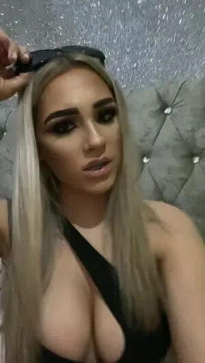 Karis Nicol OnlyFans Leaked Free Thumbnail Picture - #ywQDenIhX2