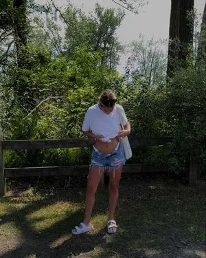 Karisbechard OnlyFans Leaked Free Thumbnail Picture - #FRrmULIQGM