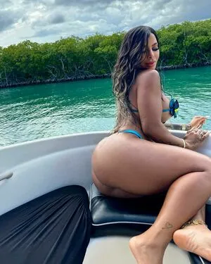Karishna Ayala OnlyFans Leaked Free Thumbnail Picture - #2h2JJVVMLX